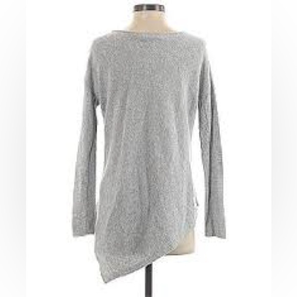 Alice & Olivia Wool Blend Asymmetrical Sweater XS - Picture 4 of 5